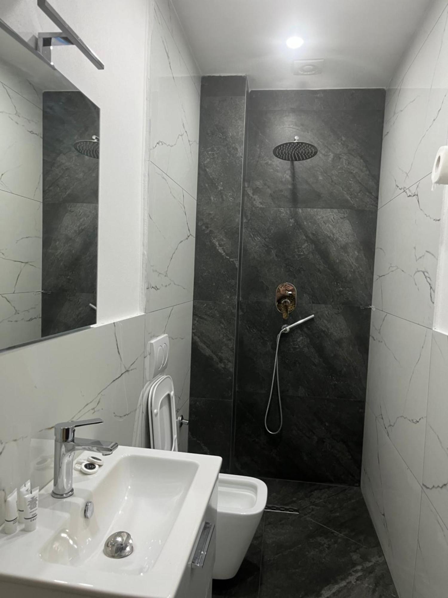 Hotel Luli City Center Durrës Exteriér fotografie